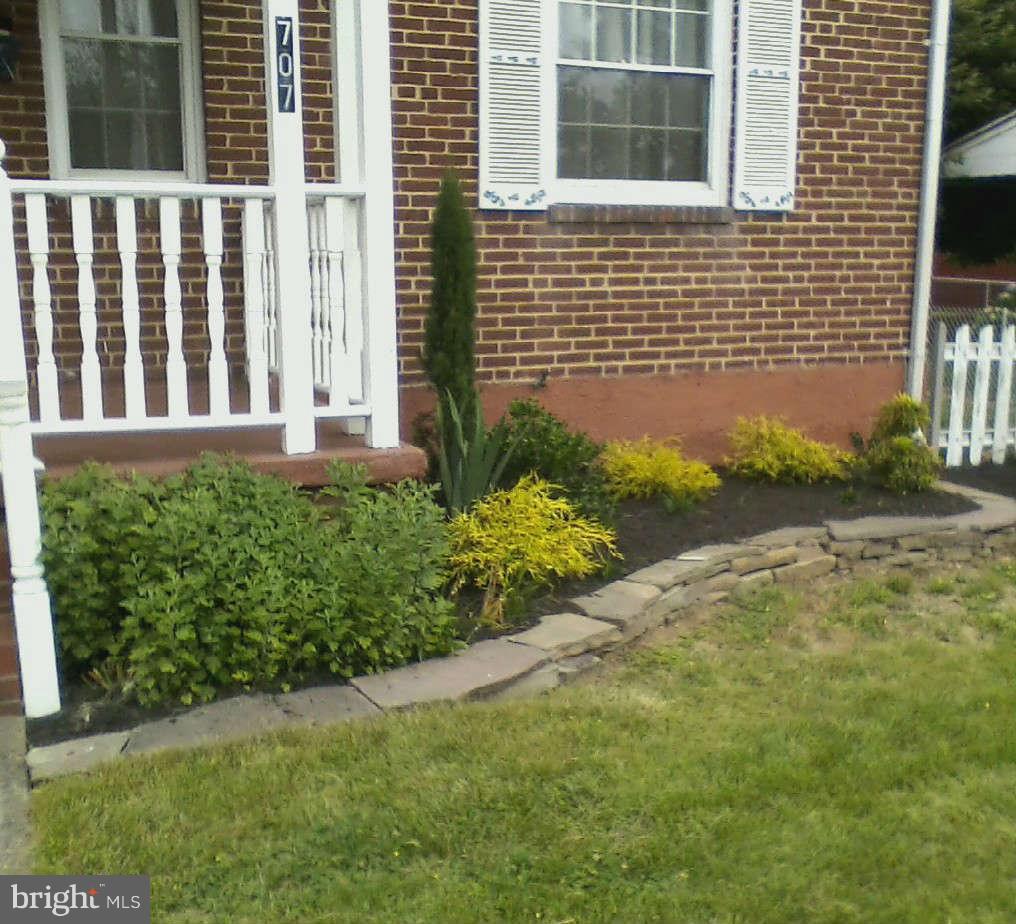 707 Dorchester Road Baltimore, MD 21229 - Photo 17 of 21 Exterior (General)