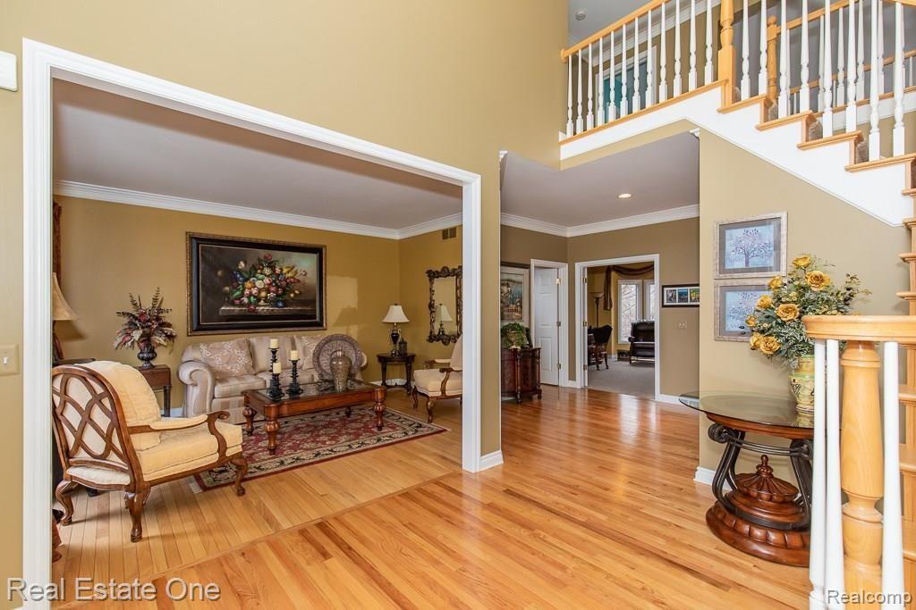 415 Springview Drive Rochester, MI 48307 - Photo 9 of 49 Springview MLS-W039.jpg