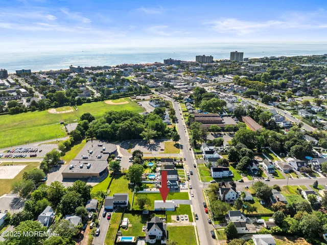 an aerial view of multiple house