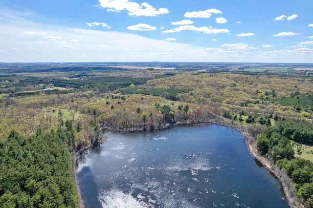 $400,000 | 40-ac County Rd FF, Hancock, WI 54943