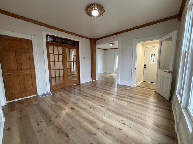 $159,999 | 1520 North Rockton Avenue, Rockford, IL 61103