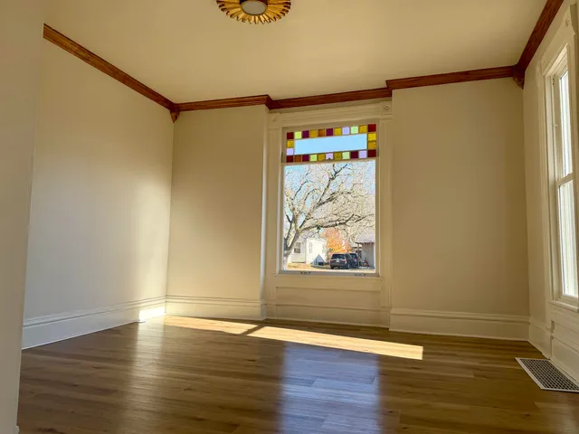 $159,999 | 1520 North Rockton Avenue, Rockford, IL 61103