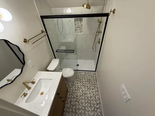 $159,999 | 1520 North Rockton Avenue, Rockford, IL 61103