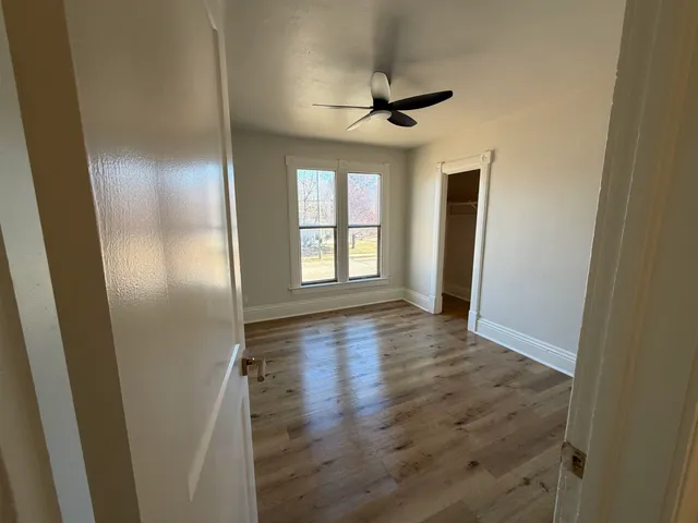 $159,999 | 1520 North Rockton Avenue, Rockford, IL 61103