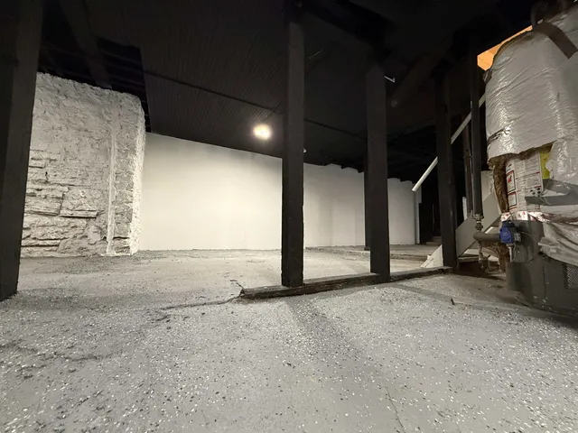 $159,999 | 1520 North Rockton Avenue, Rockford, IL 61103