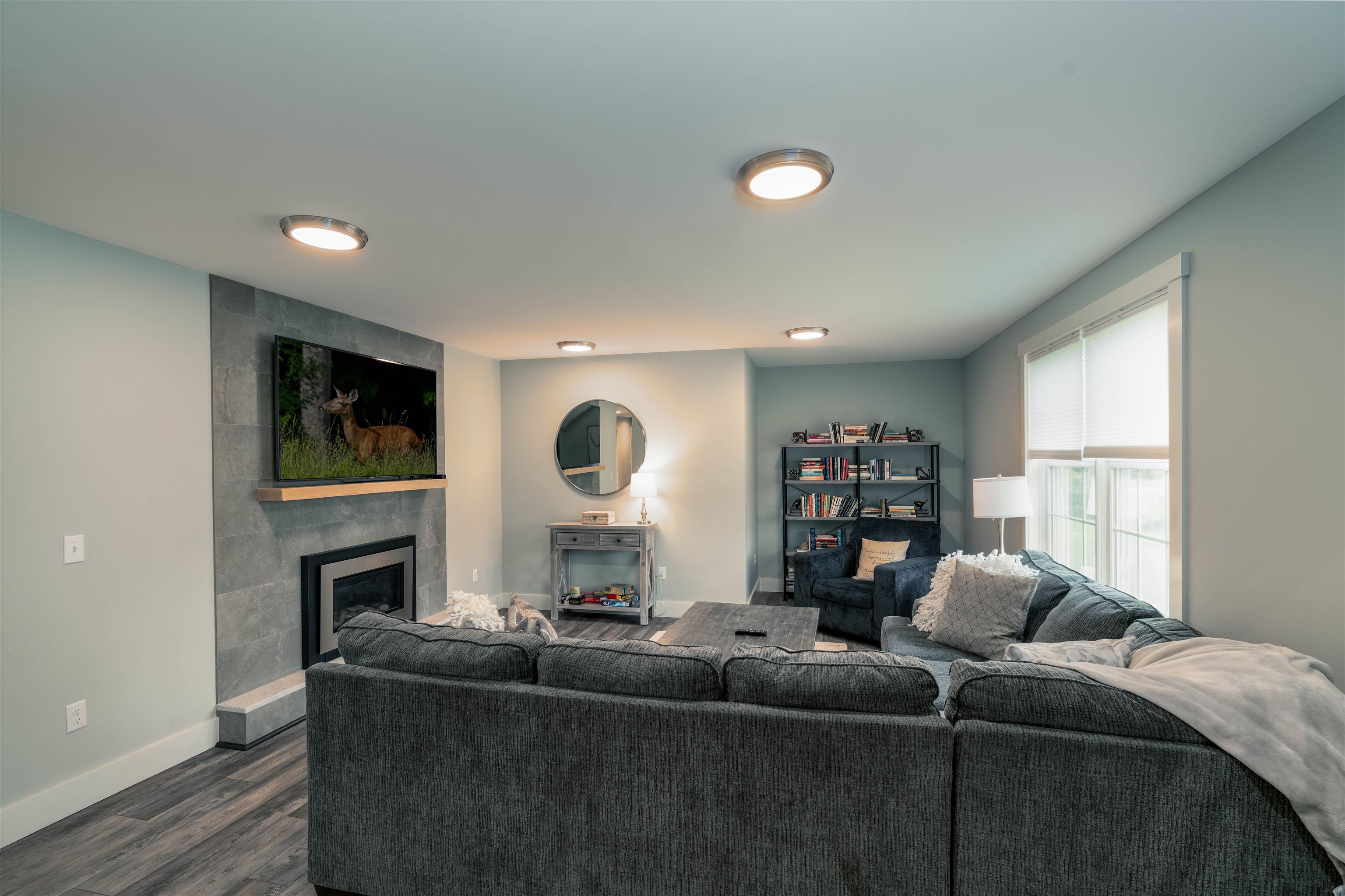 37 Gold Brook Road Stowe, VT 05672 - Photo 3 of 40