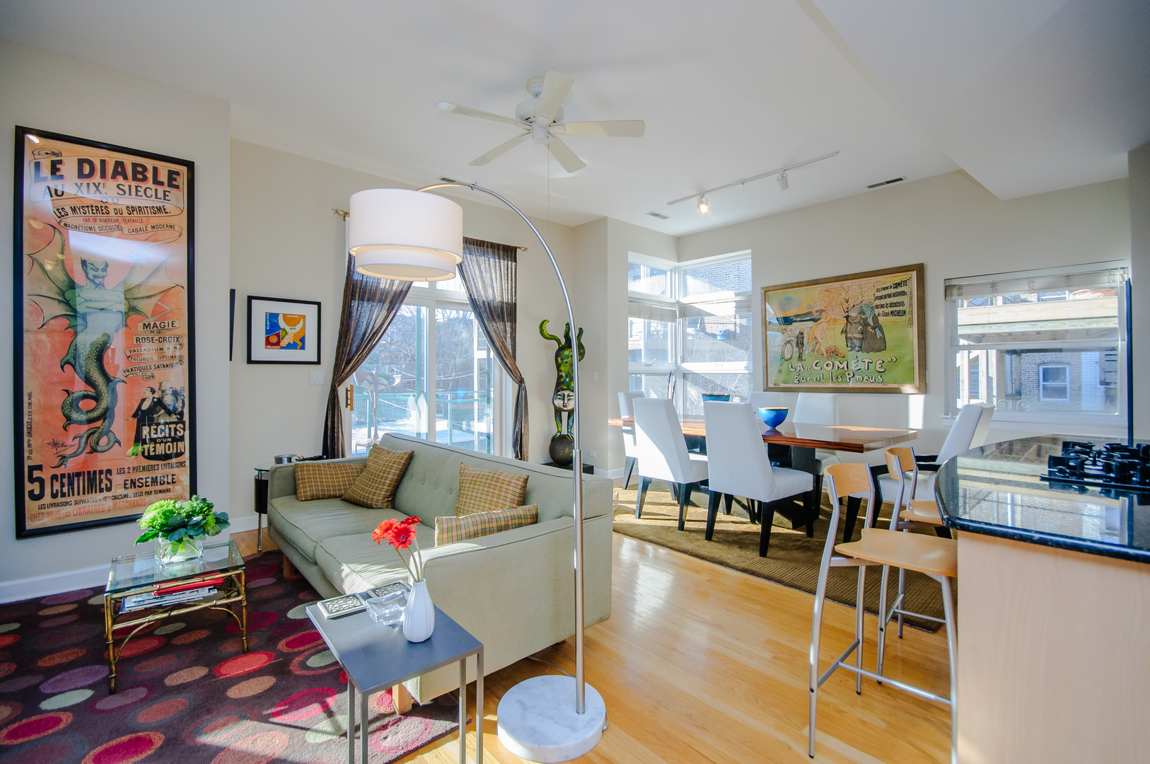 4646 North Beacon Street, Unit 203 Chicago, IL 60640 - Photo 6 of 24 a living room with furniture and wooden floor