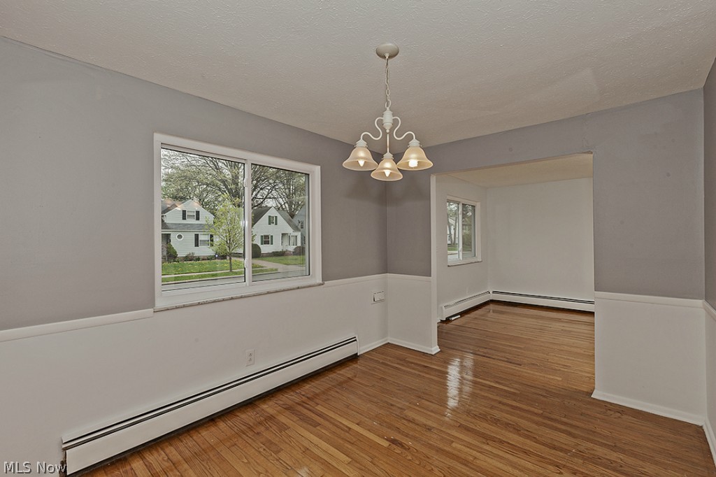 1016 Argonne Road Cleveland, OH 44121 - Photo 5 of 25 Gallery Image 5