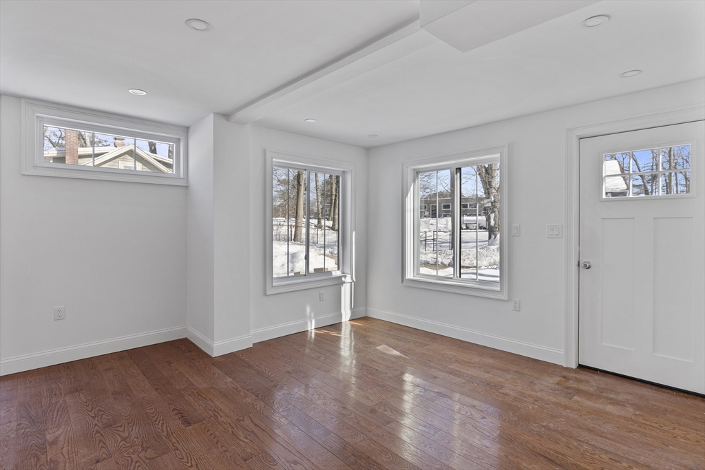 6 Hillside Road Northborough, MA 01532 - Photo 15 of 38