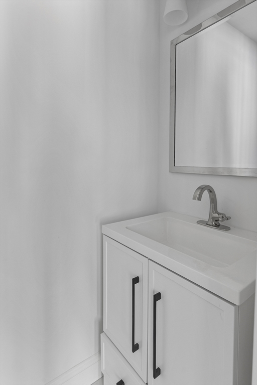 6 Hillside Road Northborough, MA 01532 - Photo 23 of 38