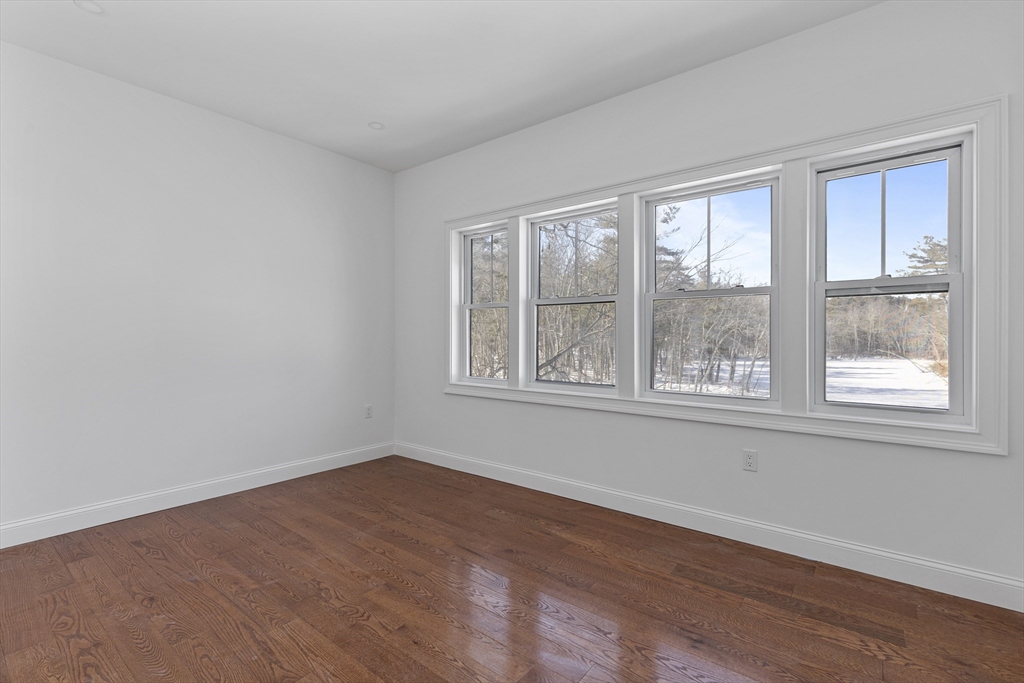 6 Hillside Road Northborough, MA 01532 - Photo 31 of 38