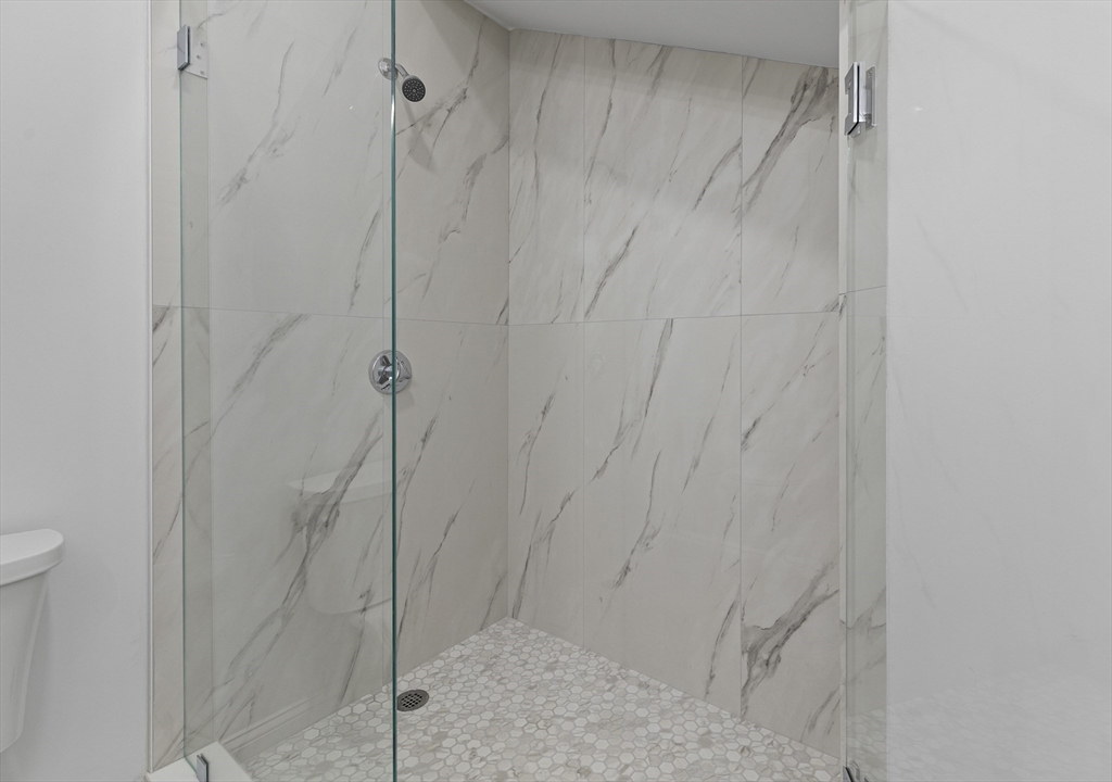 6 Hillside Road Northborough, MA 01532 - Photo 34 of 38