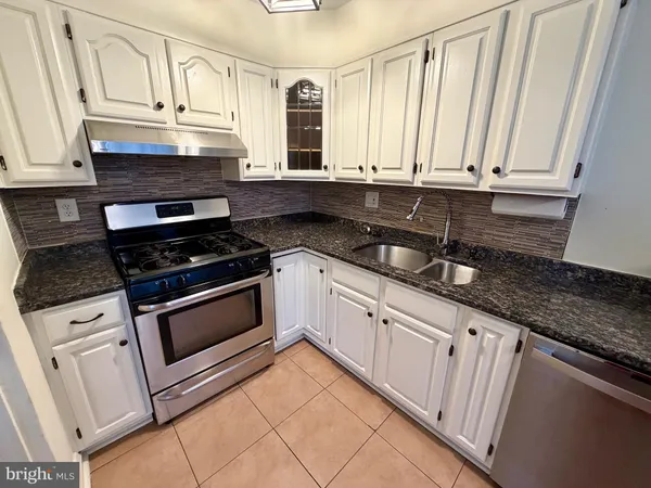 $399,900 | 719 Linda Drive, Baltimore, MD 21228