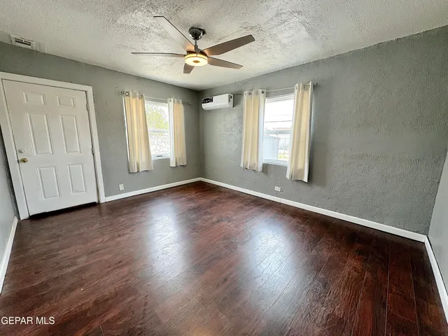 $334,000 | 3906 1/2 Tularosa Avenue, El Paso, TX 79903