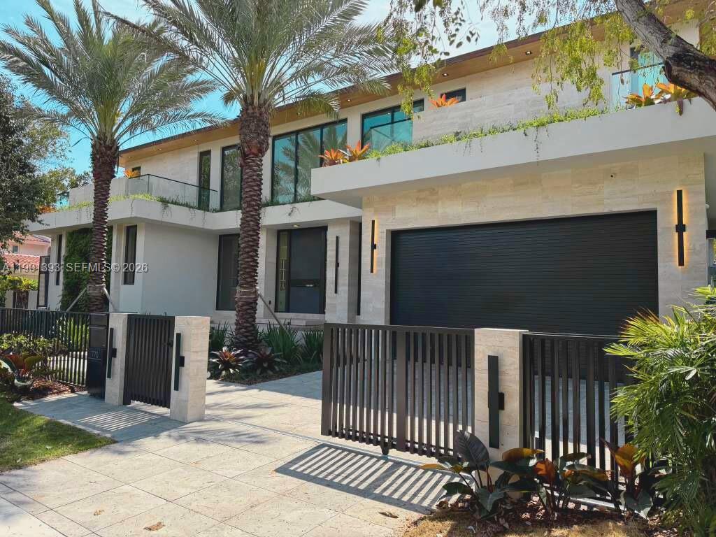 770 Lake Road Miami, FL 33137 - Photo 2 of 40