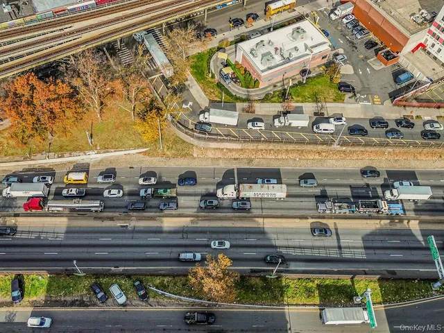 $239,000 | 1966 Newbold Avenue, Unit 303 | Unionport