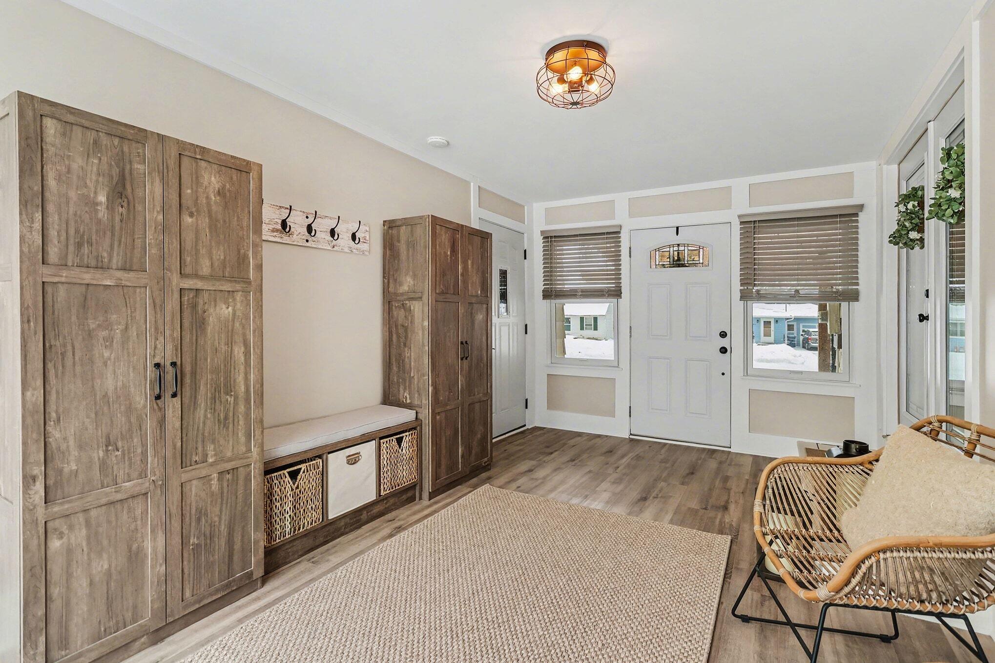 2904 Grace Road Kalamazoo, MI 49006 - Photo 6 of 36 027_file_4892