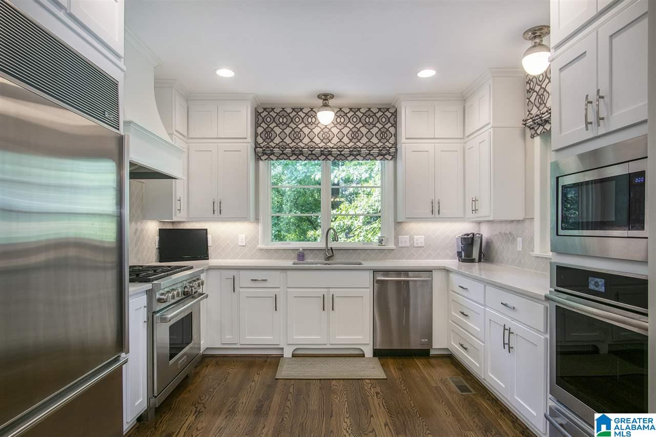 3038 Canterbury Road Birmingham, AL 35223 - Photo 12 of 47
