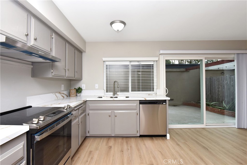 4247 Larwin Avenue Cypress, CA 90630 - Photo 44 of 48