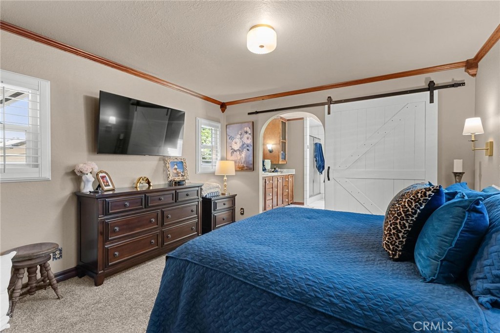 5545 Tower Riverside, CA 92506 - Photo 41 of 70