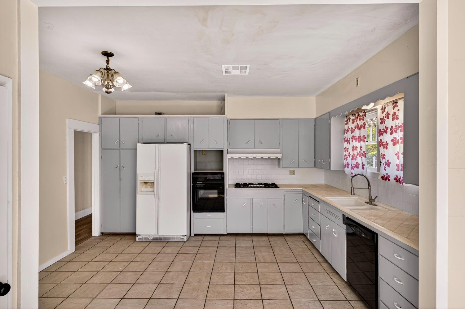 1149 Laurel Street Gridley, CA 95948 - Photo 19 of 34