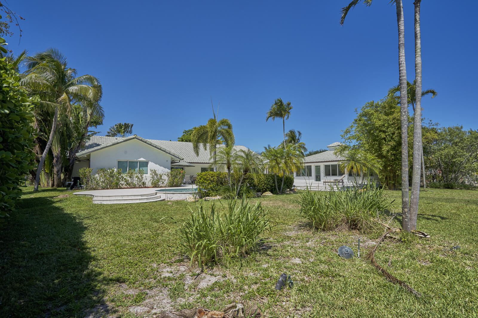 23429 Rio Del Mar Drive Boca Raton, FL 33486 - Photo 12 of 52 11