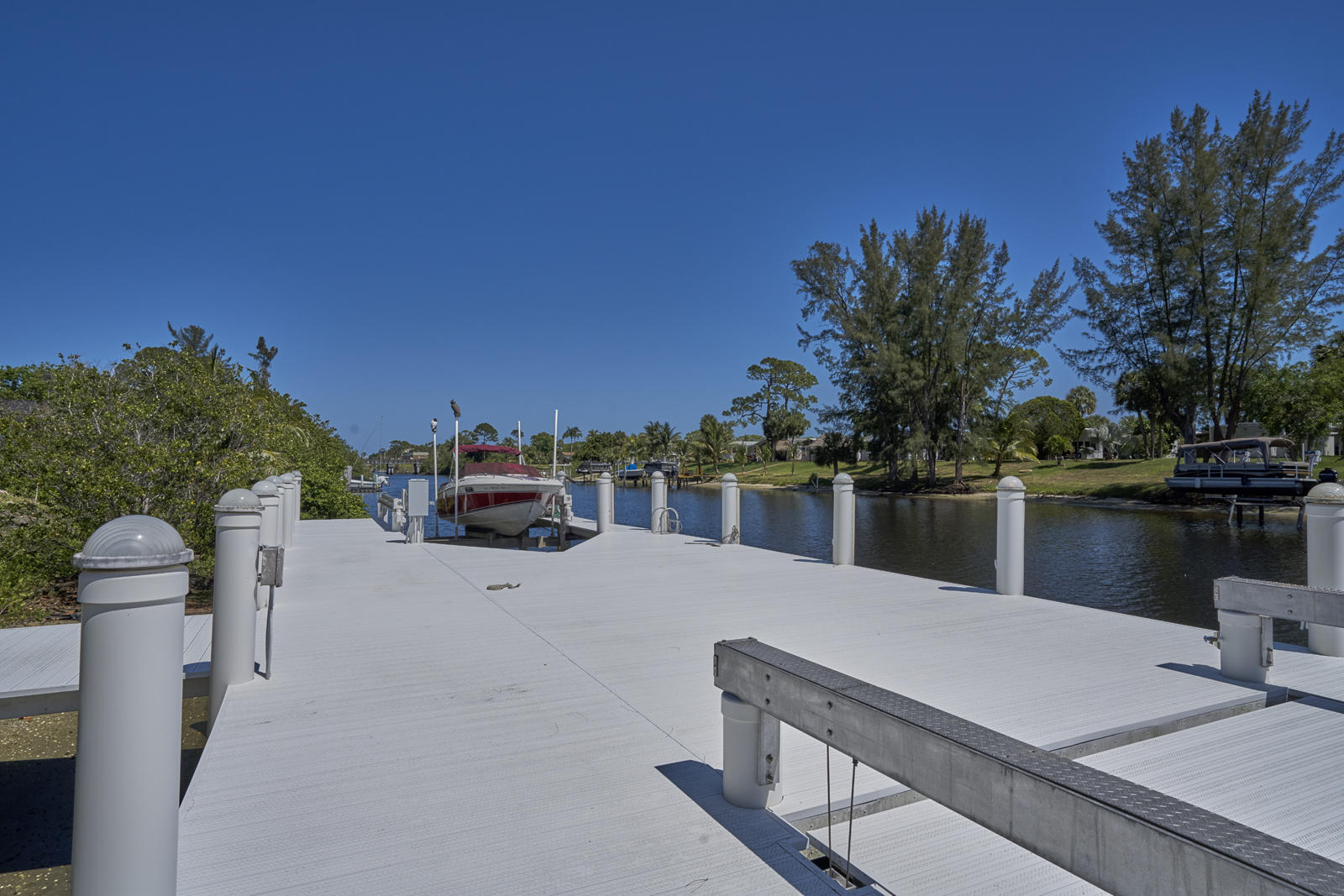 23429 Rio Del Mar Drive Boca Raton, FL 33486 - Photo 14 of 52 16