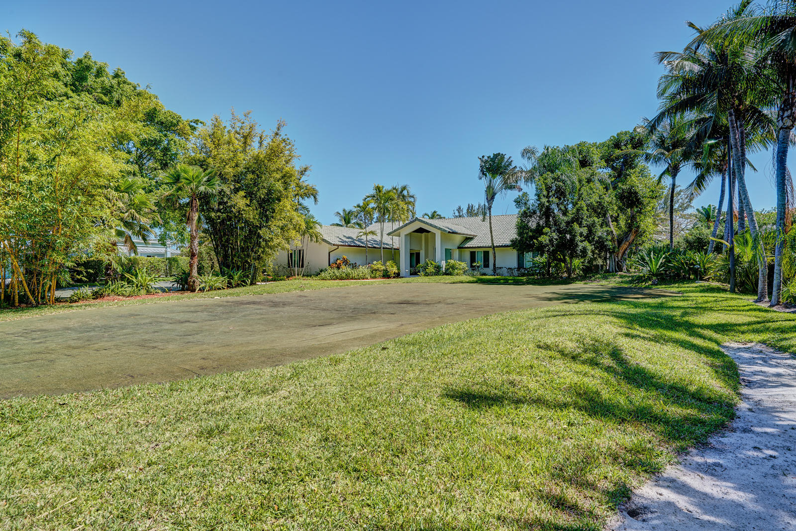 23429 Rio Del Mar Drive Boca Raton, FL 33486 - Photo 18 of 52 52