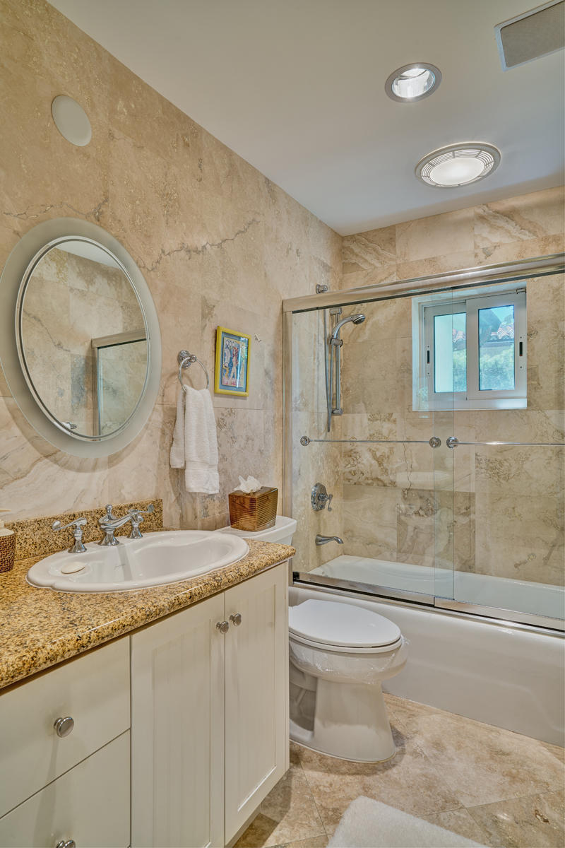 23429 Rio Del Mar Drive Boca Raton, FL 33486 - Photo 30 of 52 25