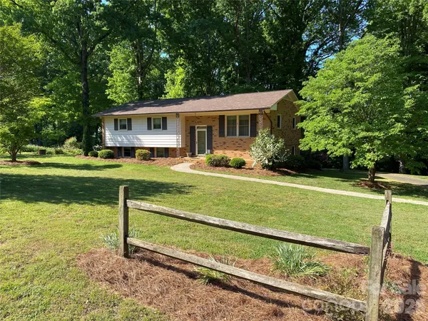 $275,000 | 234 Suncrest Road, Cherryville, NC 28021