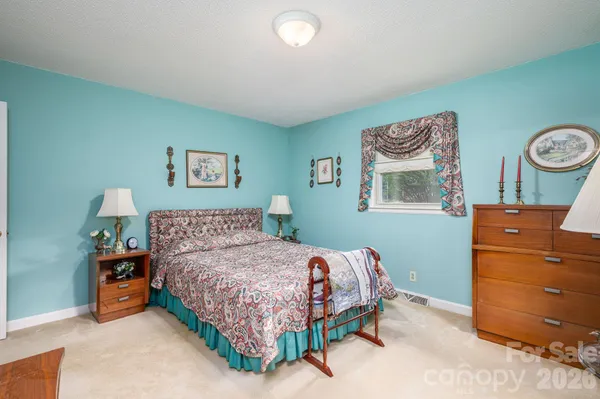 $275,000 | 234 Suncrest Road, Cherryville, NC 28021