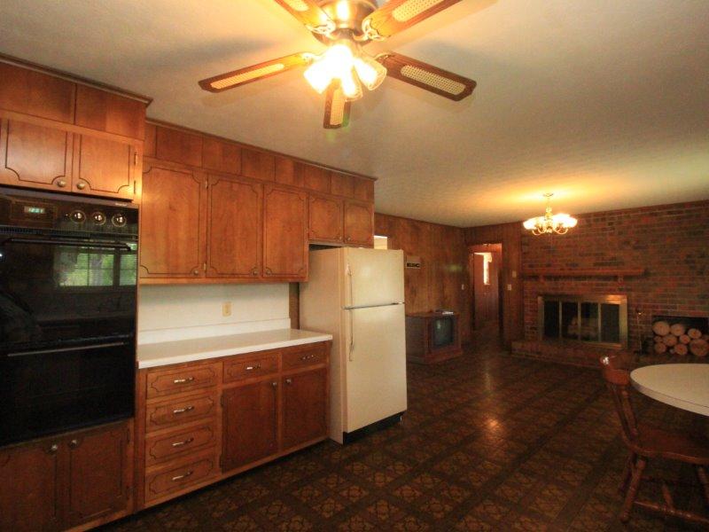 115 Everhart Road Tellico Plains, TN 37385 - Photo 16 of 37 IMG_1094
