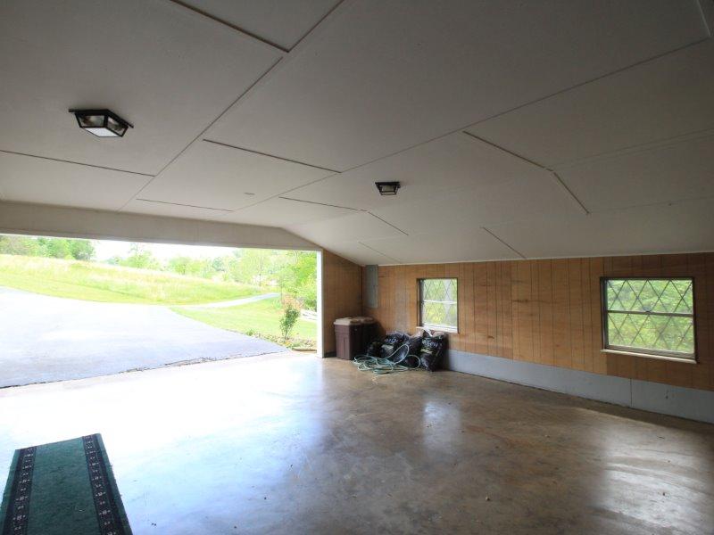 115 Everhart Road Tellico Plains, TN 37385 - Photo 9 of 37 IMG_1068