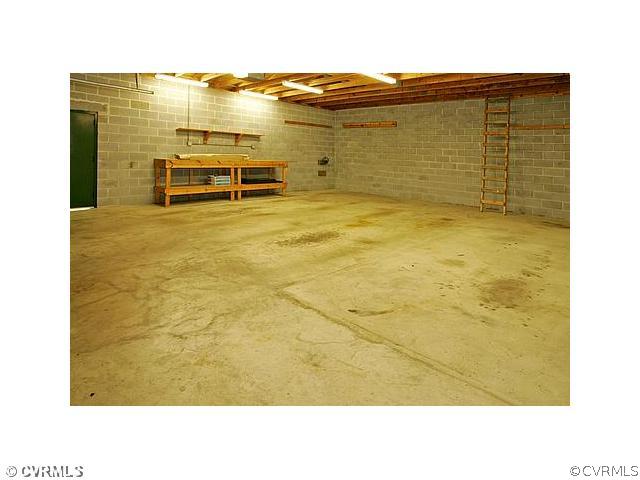 12193 Melton Road Ashland, VA 23005 - Photo 12 of 12 Shop/Service Bay(s)