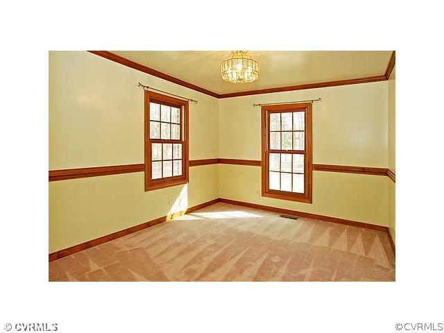 12193 Melton Road Ashland, VA 23005 - Photo 8 of 12 Dining Room