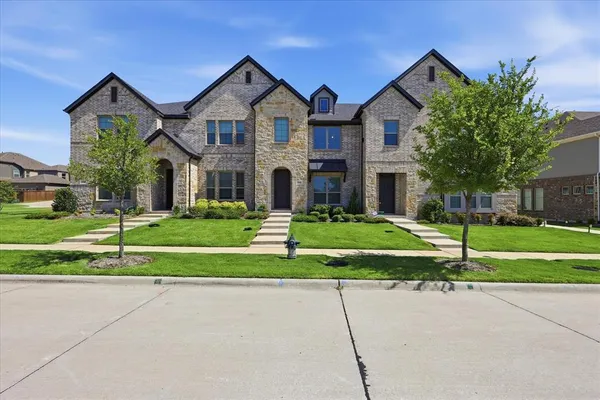 $2,400 | 2537 Buttonbush Lane, Garland, TX 75042