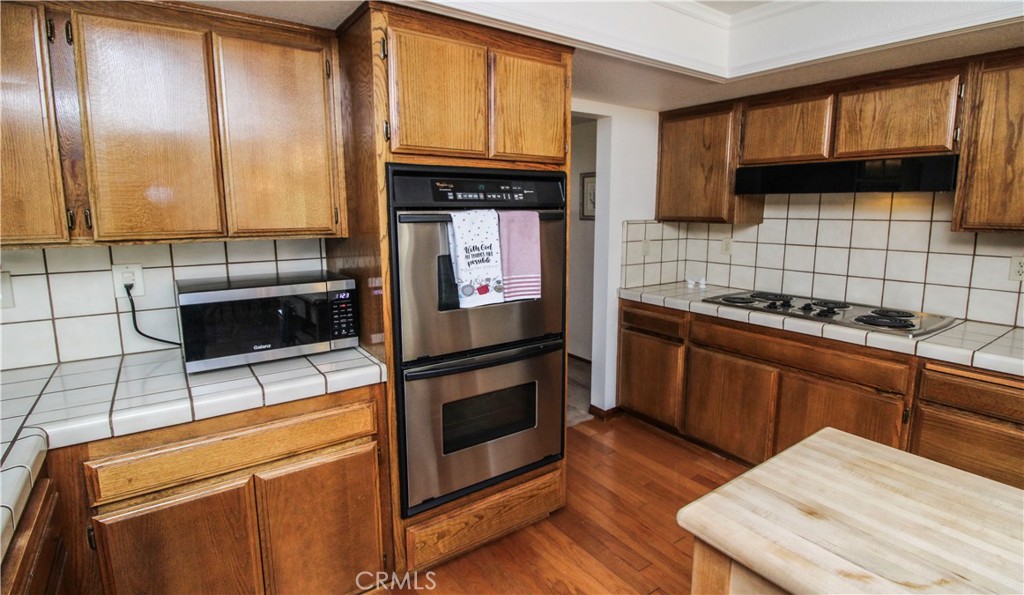 16319 Kasota Road Apple Valley, CA 92307 - Photo 11 of 28