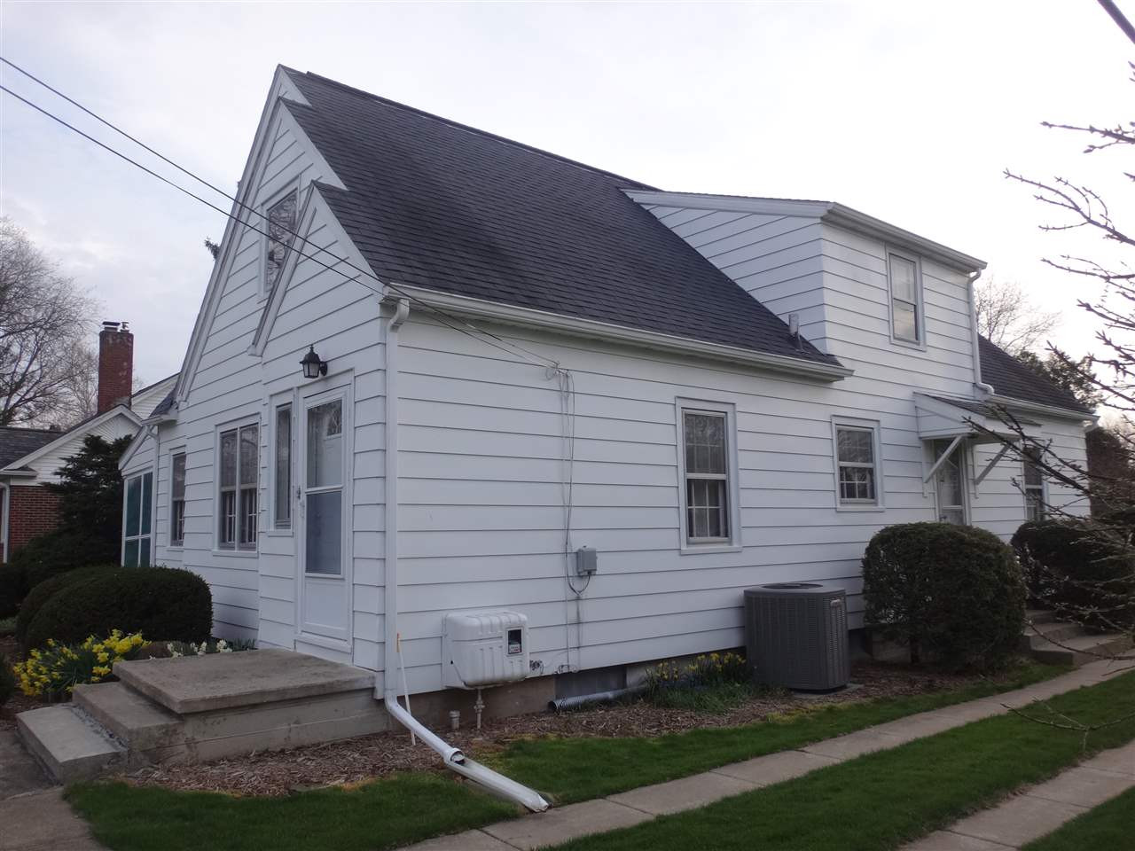 3426 Roosevelt Road Jackson, MI 49203 - Photo 5 of 36 Photo 5