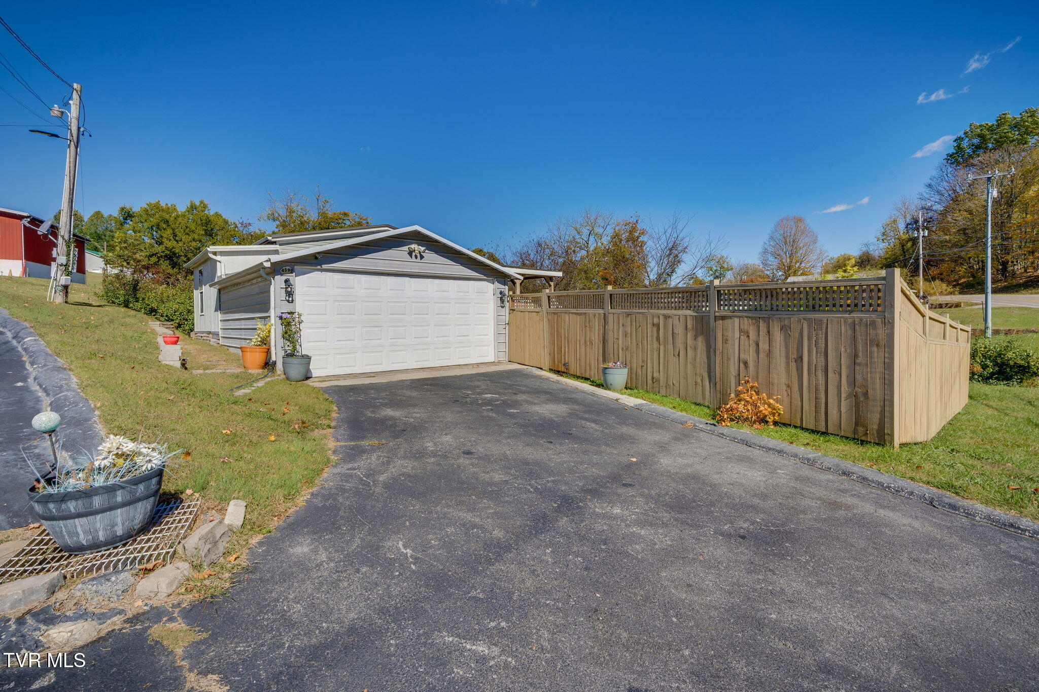 4592 Cherokee Road Jonesborough, TN 37659 - Photo 22 of 26 022