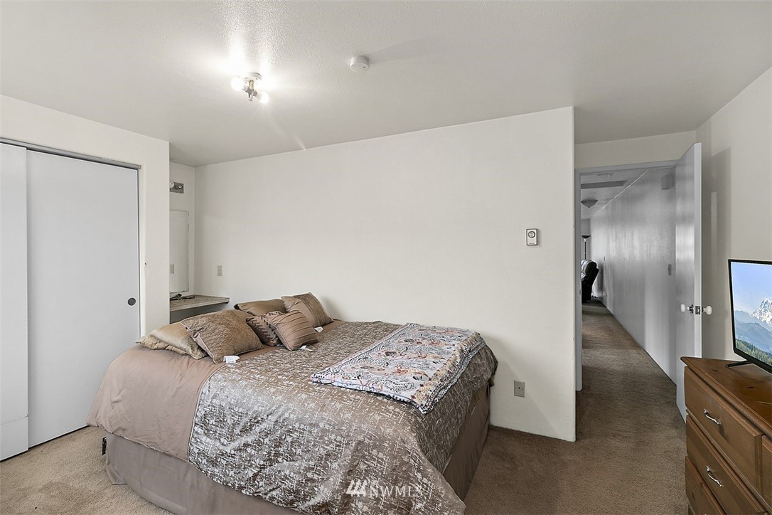 3101 Northeast 13th Street Renton, WA 98056 - Photo 16 of 20 Gallery Image 16