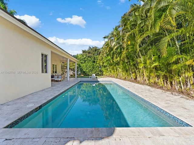 $1,449,000 | 8945 Southwest 162nd Terrace, Palmetto Bay, FL 33157