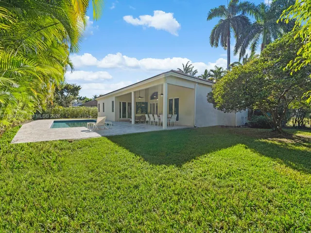 $1,449,000 | 8945 Southwest 162nd Terrace, Palmetto Bay, FL 33157