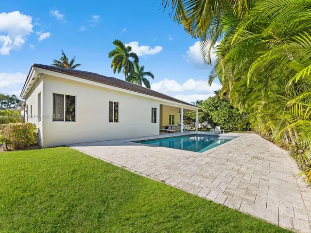$1,449,000 | 8945 Southwest 162nd Terrace, Palmetto Bay, FL 33157