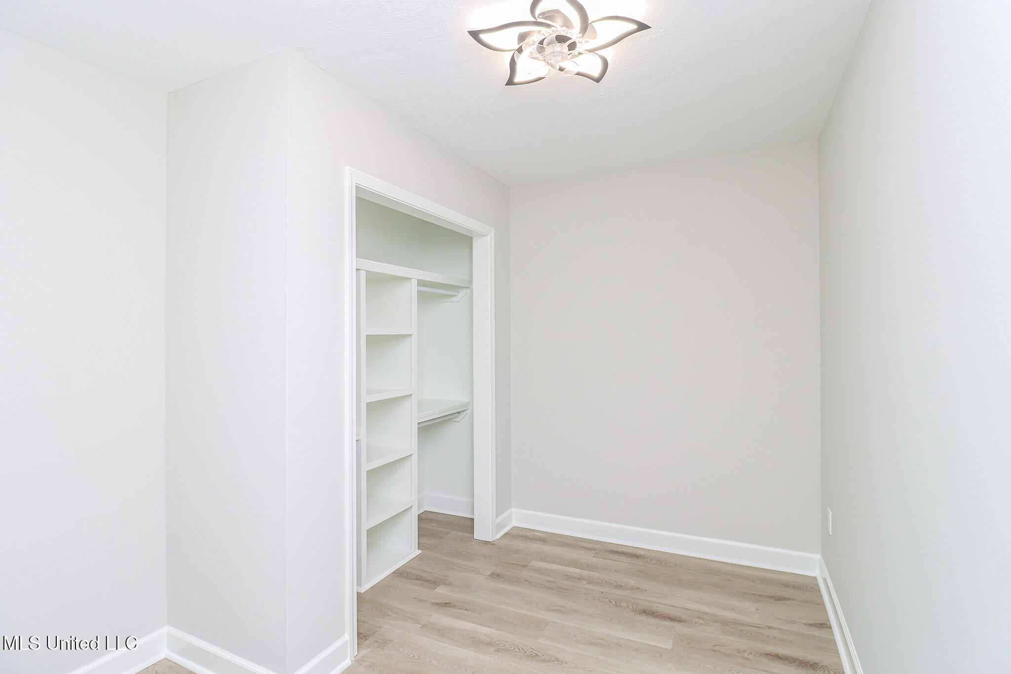 1609 Melrose Place Clinton, MS 39056 - Photo 24 of 36 1609 Melrose 36