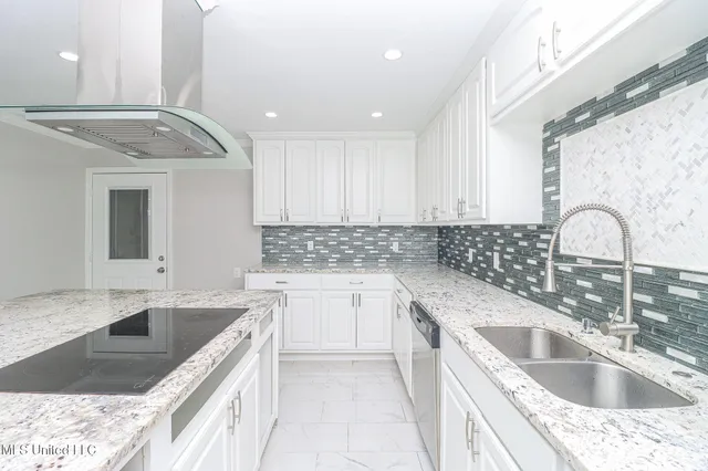 $315,000 | 1609 Melrose Place, Clinton, MS 39056