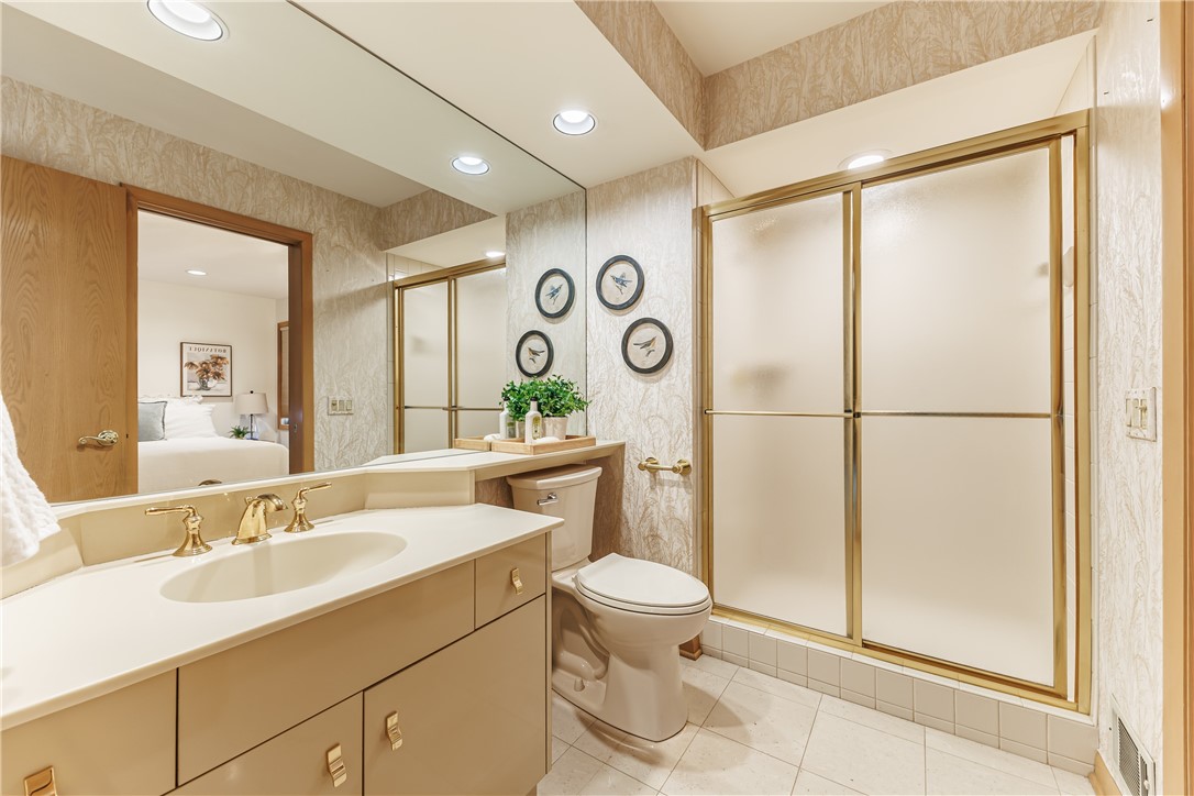 61 Sutton Point Pittsford, NY 14534 - Photo 22 of 50