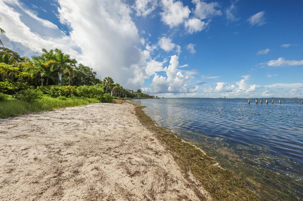 3301 Bay Shore Road Sarasota, FL 34234 - Photo 31 of 55
