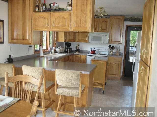 1114 County Road South Dresser, WI 54009 - Photo 4 of 10 Gallery Image 4