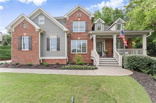 $639,900 | 6425 Talking Tree Court, Cumming, GA 30028