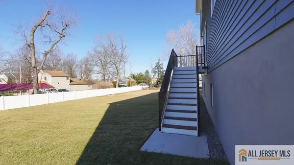 $1,299,000 | 3 Michael Court, North Brunswick, NJ 08902